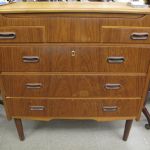 655 8361 CHEST OF DRAWERS